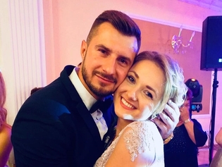 Wokalistka disco polo ujawniła informację o ciąży! Gwiazda pokazała zaokrąglony brzuszek! 