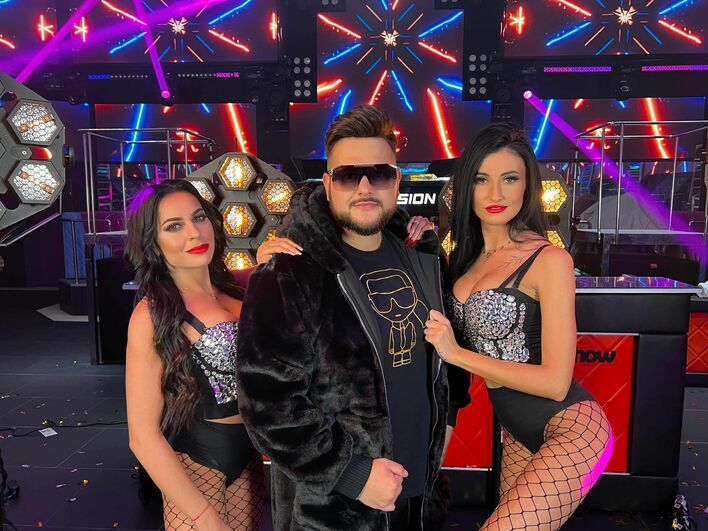 Wielkie zmiany w popularnym zespole disco polo! Z formacji odchodzą aż dwie osoby! Kto zastąpi gwiazdy?