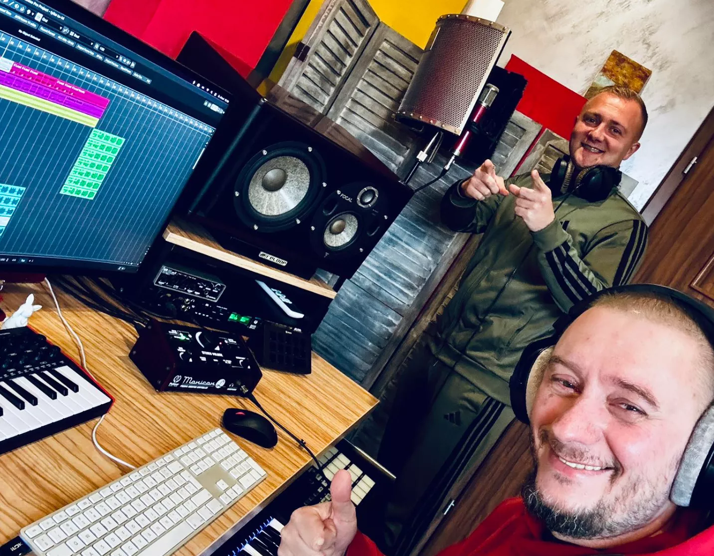 Wizyta Szymona Jankowskiego u Roberta Balcerzaka! To zapowiedź premiery nowej piosenki disco polo