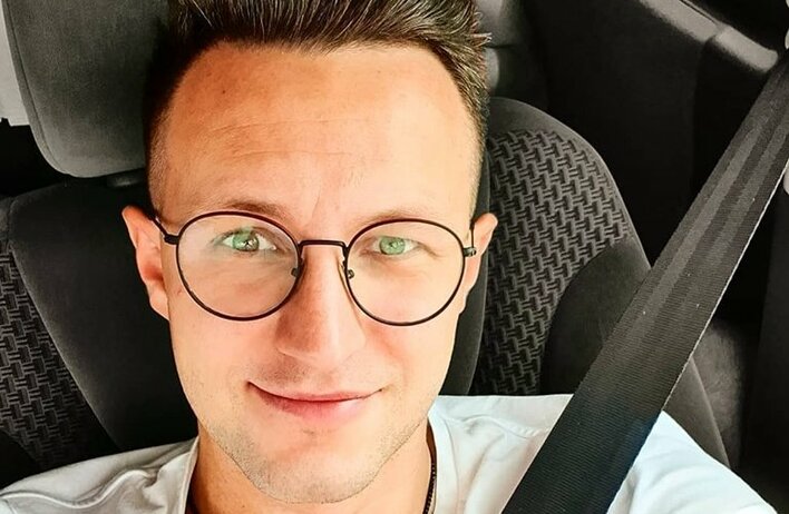 Wokalista disco polo - Kuba Urbański (Playboys) krok od zawału! 