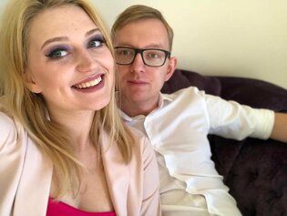 Gwiazdor disco polo oświadczył się wokalistce z branży! Zobaczcie Jej piękny pierścionek!