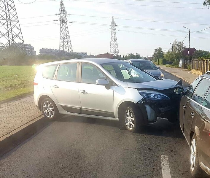 Wokalista disco polo spowodował wypadek! Było o krok od tragedii