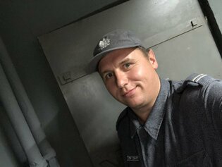 Wokalista disco polo w brutalnym filmie! Więzienne życie wstrząśnie Polakami?!