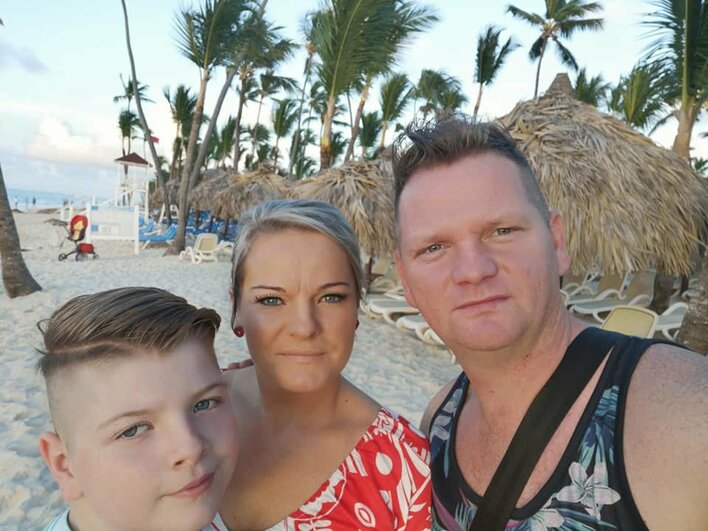 Wokalista disco polo z rodziną w karaibskim raju!