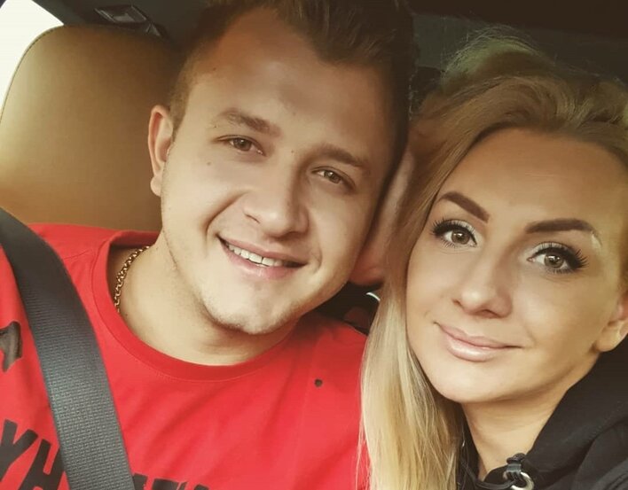 Dawid Narożny uzależniony?! Wokalista disco polo zwraca na siebie uwagę młodzieży! 