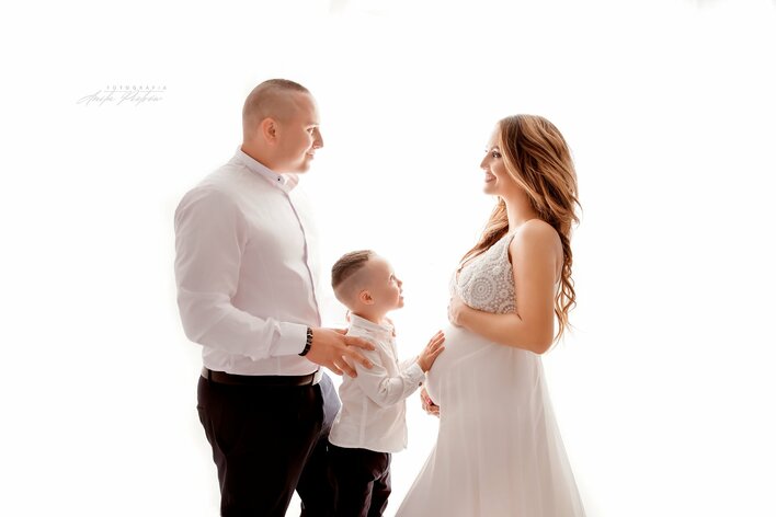 To już oficjalnie! Wokalista disco polo zostanie ojcem! Wzruszająca zdjęcie łapie za serce!