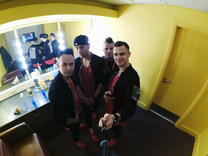 Wokalista Milano zapowiada gorącą nowość!