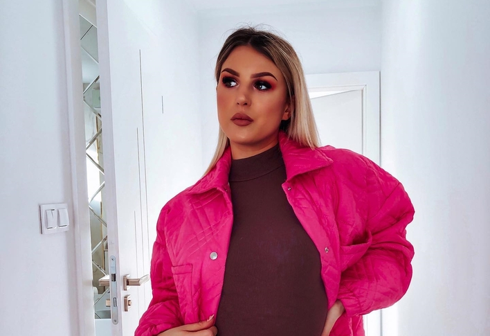 Wokalistka disco polo kusi urodą! Blanka poczuła wiosnę! Zachwyca w internecie swoich fanów! 