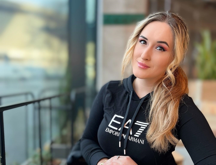 Znana wokalistka disco polo pokazała swoją mamę! Są niemal identyczne?