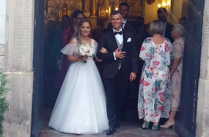 Wokalistka disco polo wzięła ślub! Zobaczcie zdjęcia z uroczystości! [FOTO]