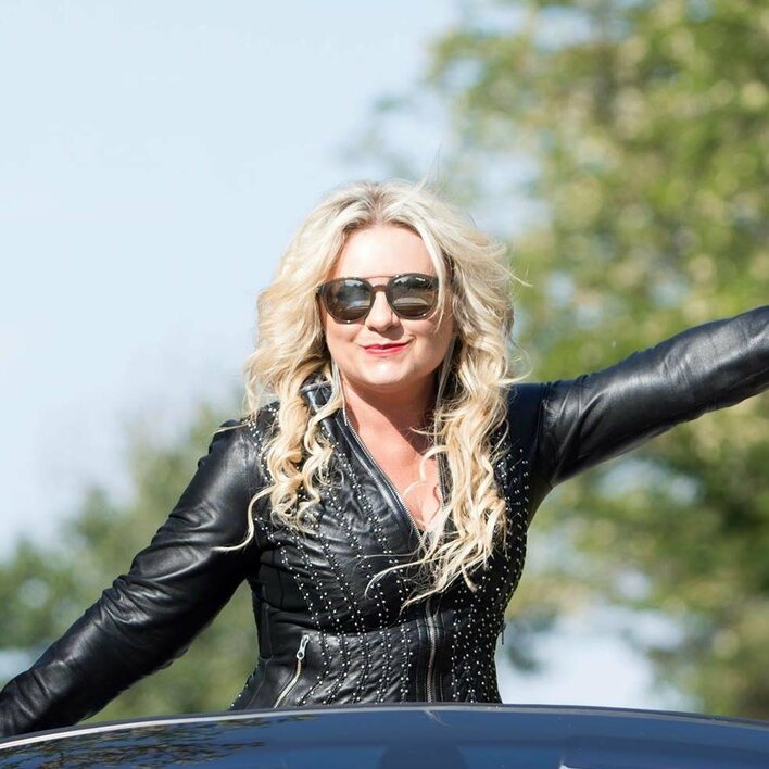 Wokalistka disco polo z utworem "Mój Romeo"! To nowy hit muzyki disco polo?!