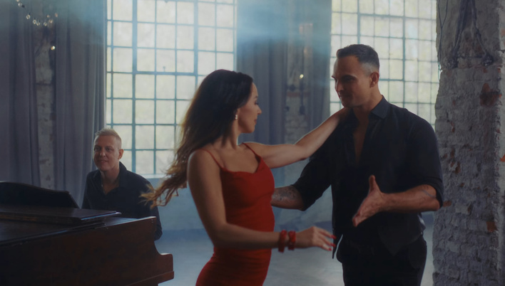 Wolter „Tańczyć w blasku słońca”! Wyjątkowa premiera 