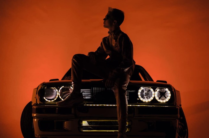 Woners zapowiada rewolucyjny sezon koncertowy z żywymi instrumentami i znanymi muzykami