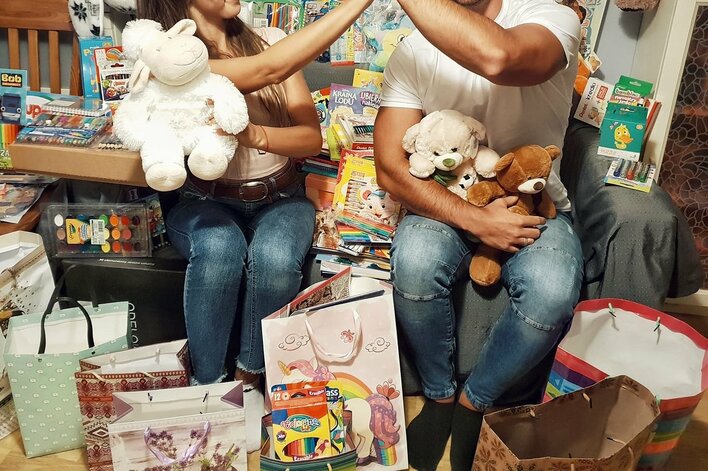 Co za gest! Wokalista disco polo oddał swoje prezenty ślubne! 