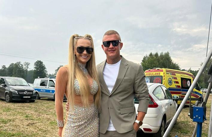 Wygląda jak milion dolarów! Joanna Narożna olśniewa! To prawdziwa królowa stylu w disco polo