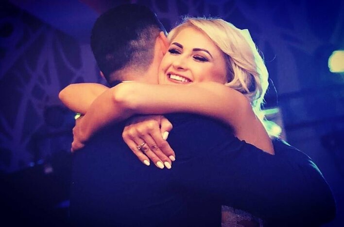 Wyjątkowe zaręczyny wokalistki disco polo! Już niedługo stanie na ślubnym kobiercu!