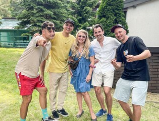 Gwiazdy disco polo wystąpiły na pikniku Mamyginekolog! Miły Pan oraz Letni dali niezłe show! Spełnili marzenie lekarki i Jej męża! 