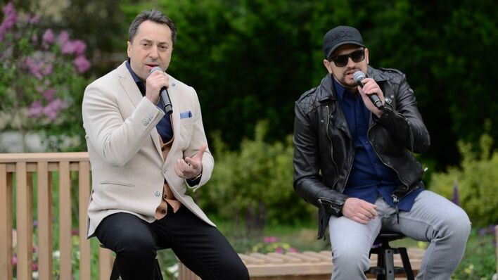 Wzruszająca piosenka „Dziękuję Ci, Mamo„ - Boys i Classic poruszają serca Polaków!