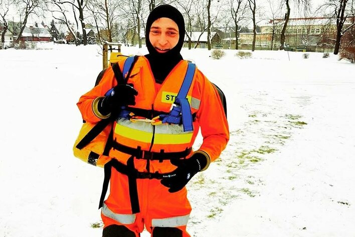 Za mundurem ... Panny sznurem? 