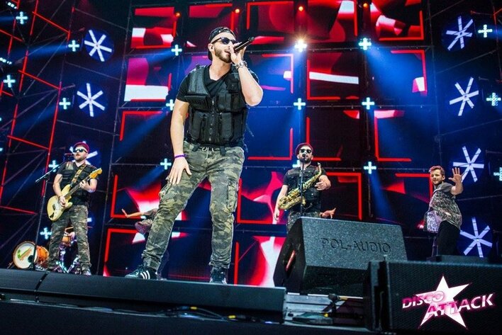 Zaatakowali scenę! To był najgorętszych występ formacji Łobuzy?! Zobaczcie materiał