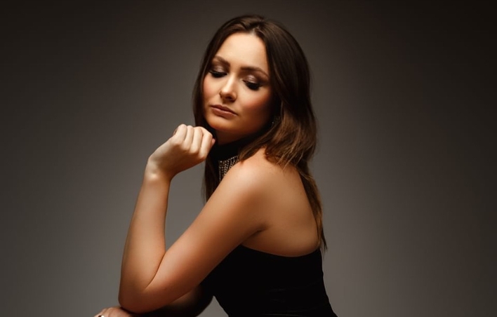 Jest obłędnie piękna?! Wokalistka disco polo zachwyca w sieci! Wygląda jak Gwiazda z Hollywood?!