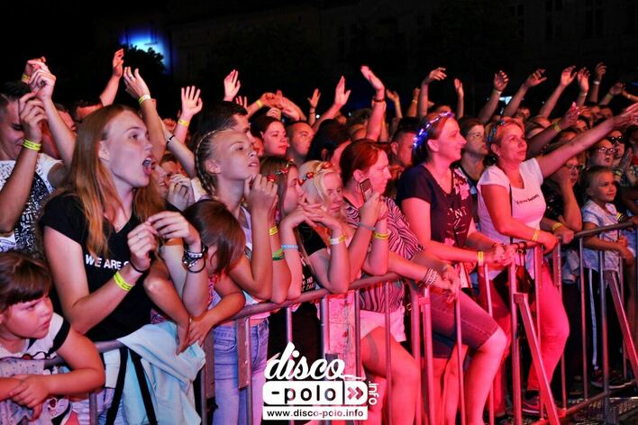 Zagłosuj na swój przebój i pomóż gwiazdom disco polo! 