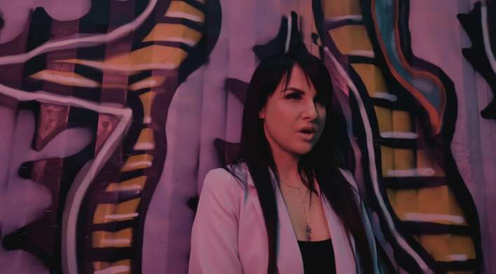 Zakochana Ann z nowością! „Nie Ratuj„! Znakomita produkcja!