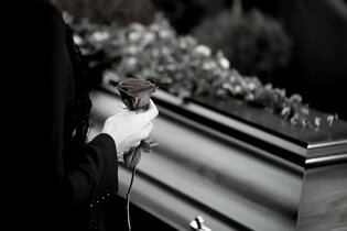 Tragiczna śmierć wokalisty disco polo! Prokuratora bada niejasne przyczyny śmierci?!