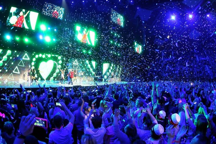 Zapraszamy na sylwestrową imprezę z gwiazdami disco polo | VIDEO