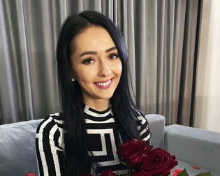 Wyjątkowe zaręczyny! Wokalistka disco polo pochwaliła się pierścionkiem na Instagramie! 