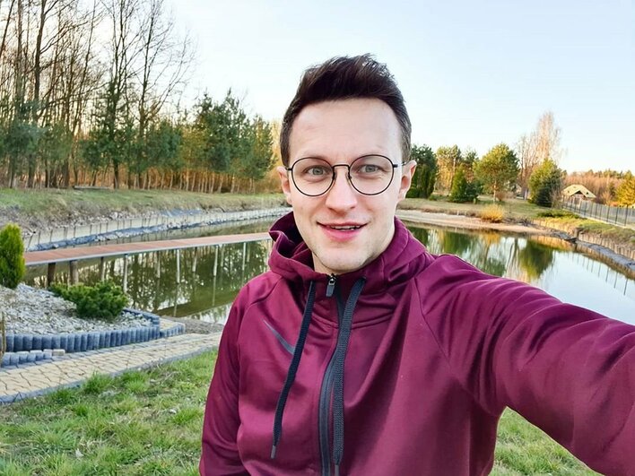 Żarty się skończyły! Wokalista disco polo zmuszony do rezygnacji ze swojej kariery?!