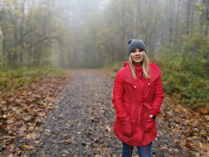 Zaskakująca stylizacja wokalistki disco polo. Jesień bardzo jej służy!