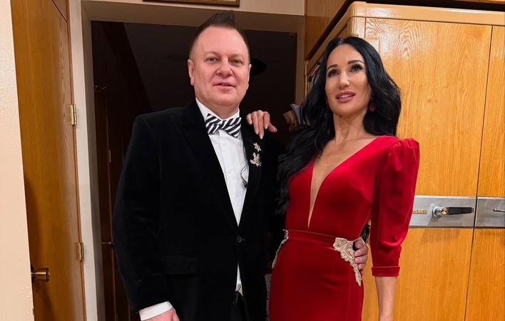 Zaskakujące zdjęcie wywołuje burzę w świecie disco polo – Classic i Justyna Steczkowska razem!

