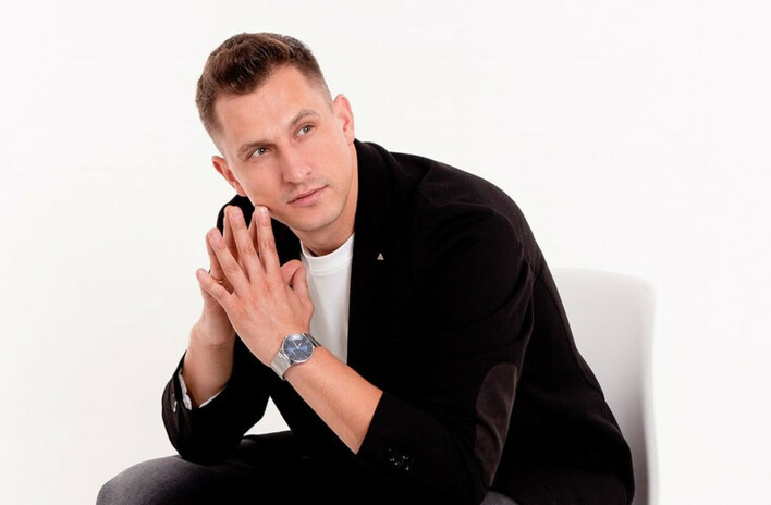 Polski HIT „Pijemy za lepszy czas” w wersji disco polo?! Grupa Eratox zaskoczyła wszystkich nową wersją! Fani już komentują! 