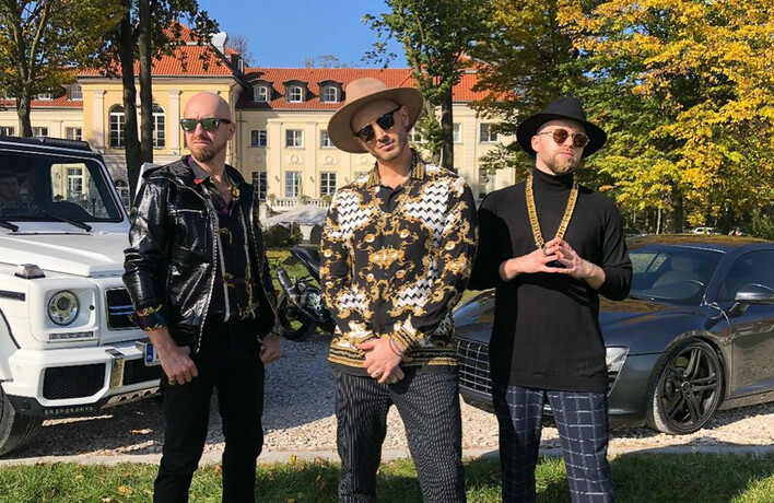 Zbuntowany Anioł„ Łobuzów - Ponadczasowy przebój Disco Polo na żywo!
 
