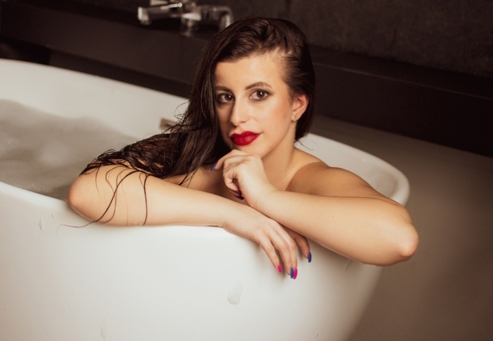 Mega seksowna wokalistka disco polo kusi gorącymi zdjęciami! Oprócz ponętnych fotek zdradza plany na przyszłość! 