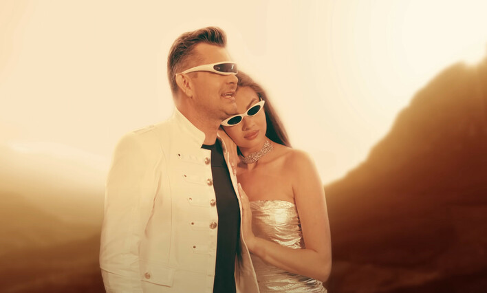 Zenek Martyniuk jako astronauta? Niesamowity teledysk do „Zabiorę Ciebie„ już podbija internet!
