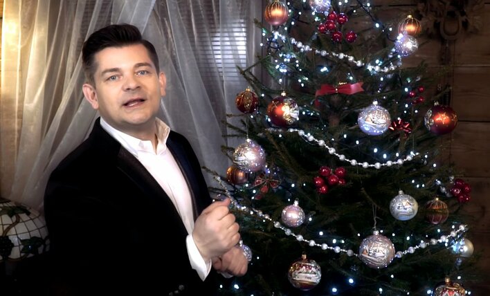 Zenon Martyniuk - Leć kolędo w świat | Premiera teledysku! Konieczne zobacz!