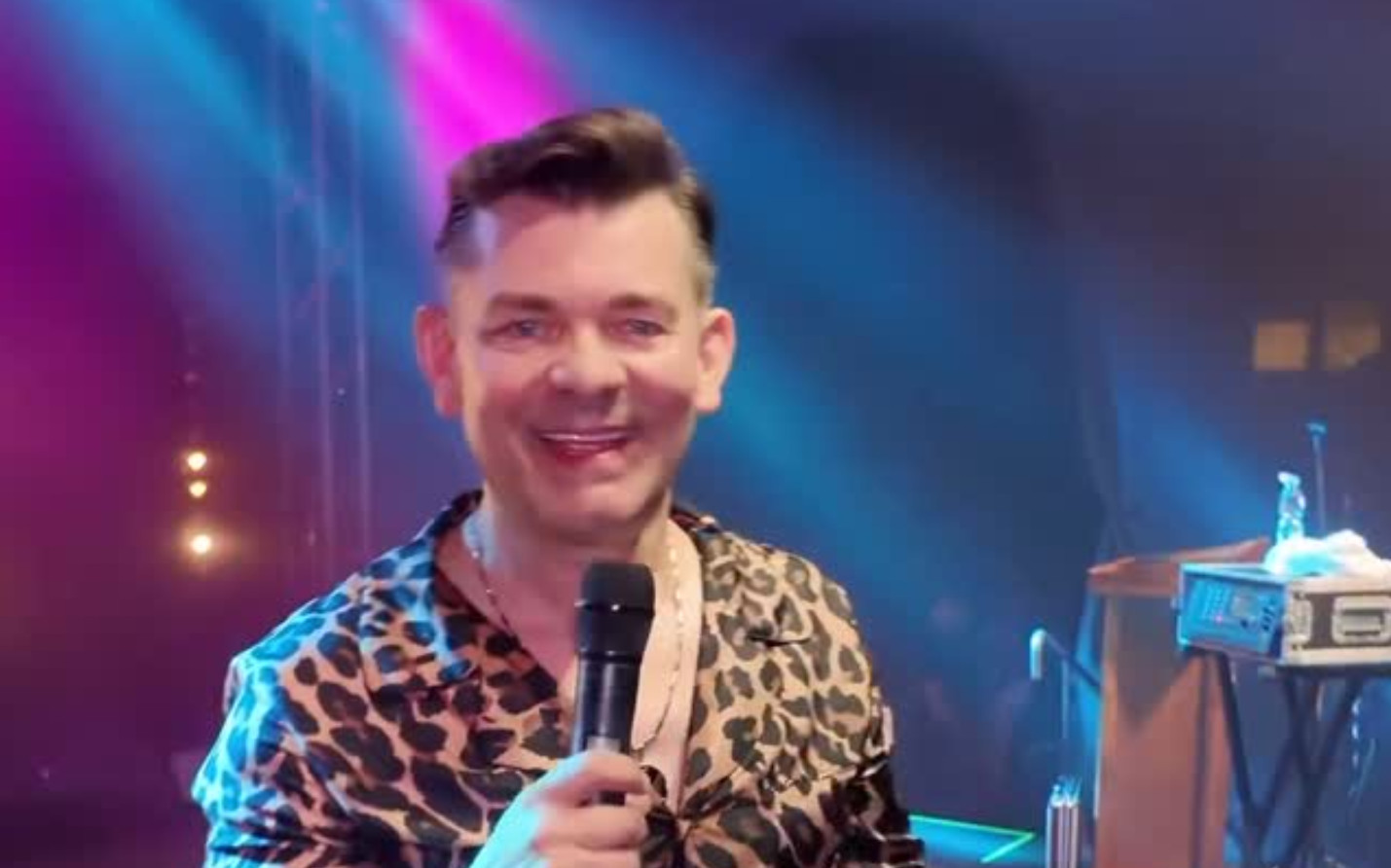 Zenon Martyniuk porwał publiczność w Smykowie! „Mandacik” na żywo robi ogromne wrażenie