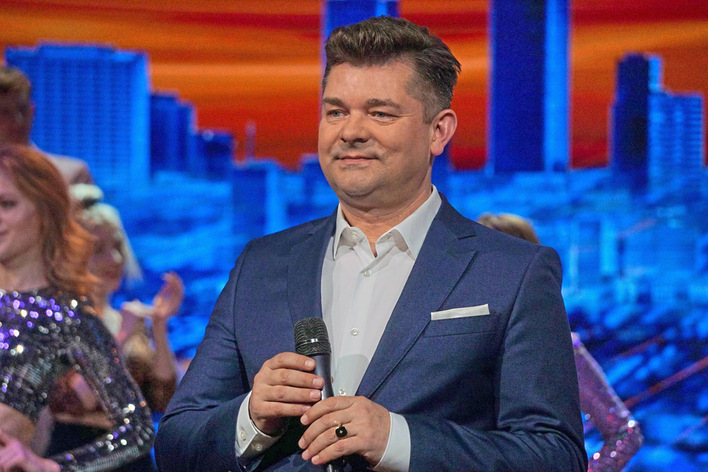 Zenon Martyniuk z genialną premierą na lato 2021! To będzie nowy hit disco polo?! 