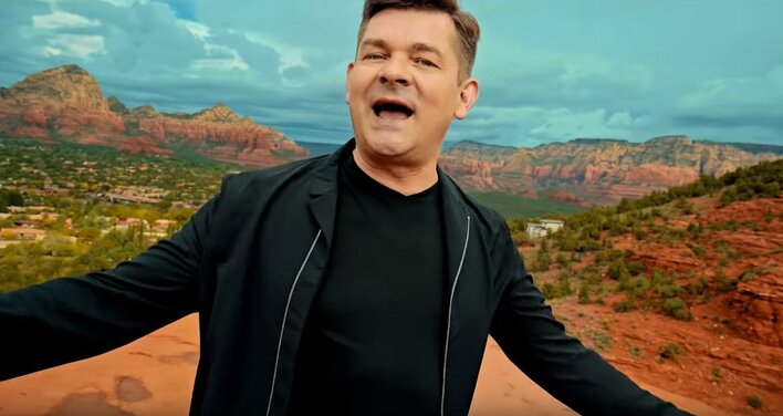 Zenon Martyniuk z milionem! Król disco polo na szczycie! 