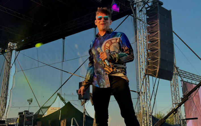 Zenon Martyniuk Zaprasza na Letnie Koncerty - Sprawdź, Gdzie Zagra w sierpniu 2024! 
