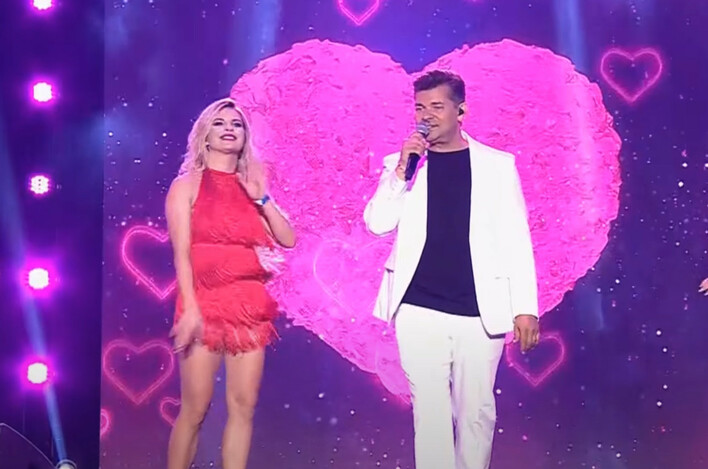 Zenon Martyniuk zaśpiewał na żywo ”Classy Girl”! Wyjątkowy występ porwał tłumy podczas koncertu