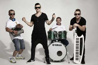 Zespół Baflo nadciąga z nową produkcją pt. „Ona bije go” 