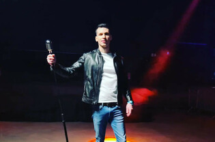 Zespół Bayera z nową wersją wielkiego hitu! Ta produkcja ponownie podbije świat disco polo?