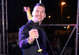 Zespół Bayera zaskakuje fanów! Nowa, akustyczna wersja przeboju robi furorę | VIDEO