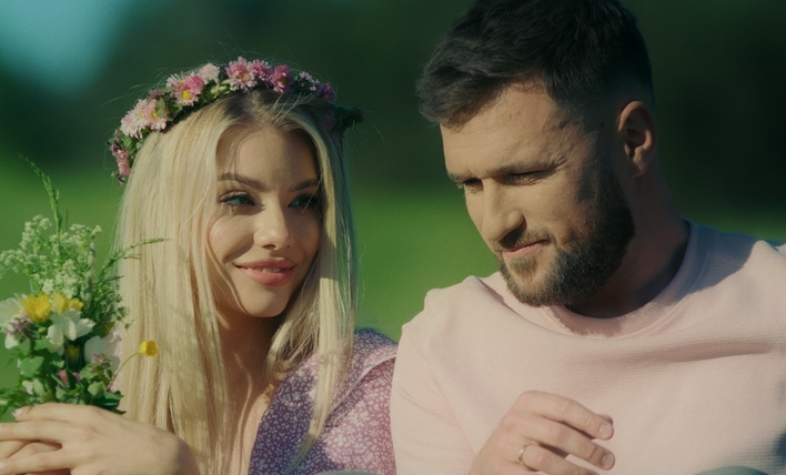 Zespół Defis w nowym stylu! Czy „Tylko dla Takiej„ stanie się przebojem lata?