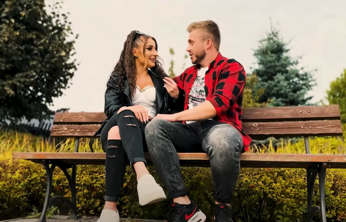 Zespół Freestyle powraca z odświeżonym przebojem: „Zajefajna Anka„ w stylu retro!

