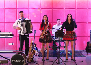 Zespół Massive w hicie „Hej sokoły„! Posłuchajcie tej wersji! Idealna na wesela!