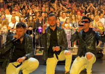 Zespół Menelaos podbija scenę disco polo! Niesamowity koncert w Sielsku na Wygodzie rozpala publiczność! | VIDEO